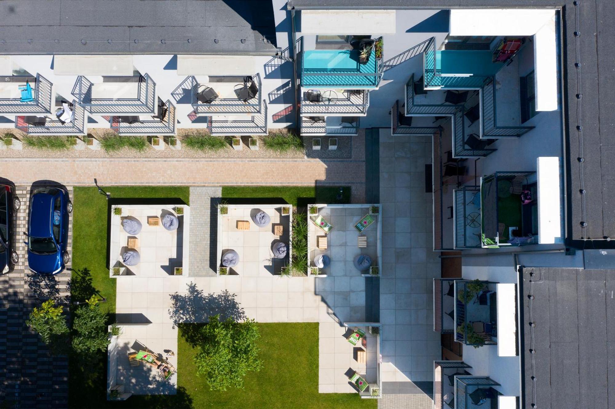 Apartament Loftowy Na Spokojnej 코워브제크 외부 사진