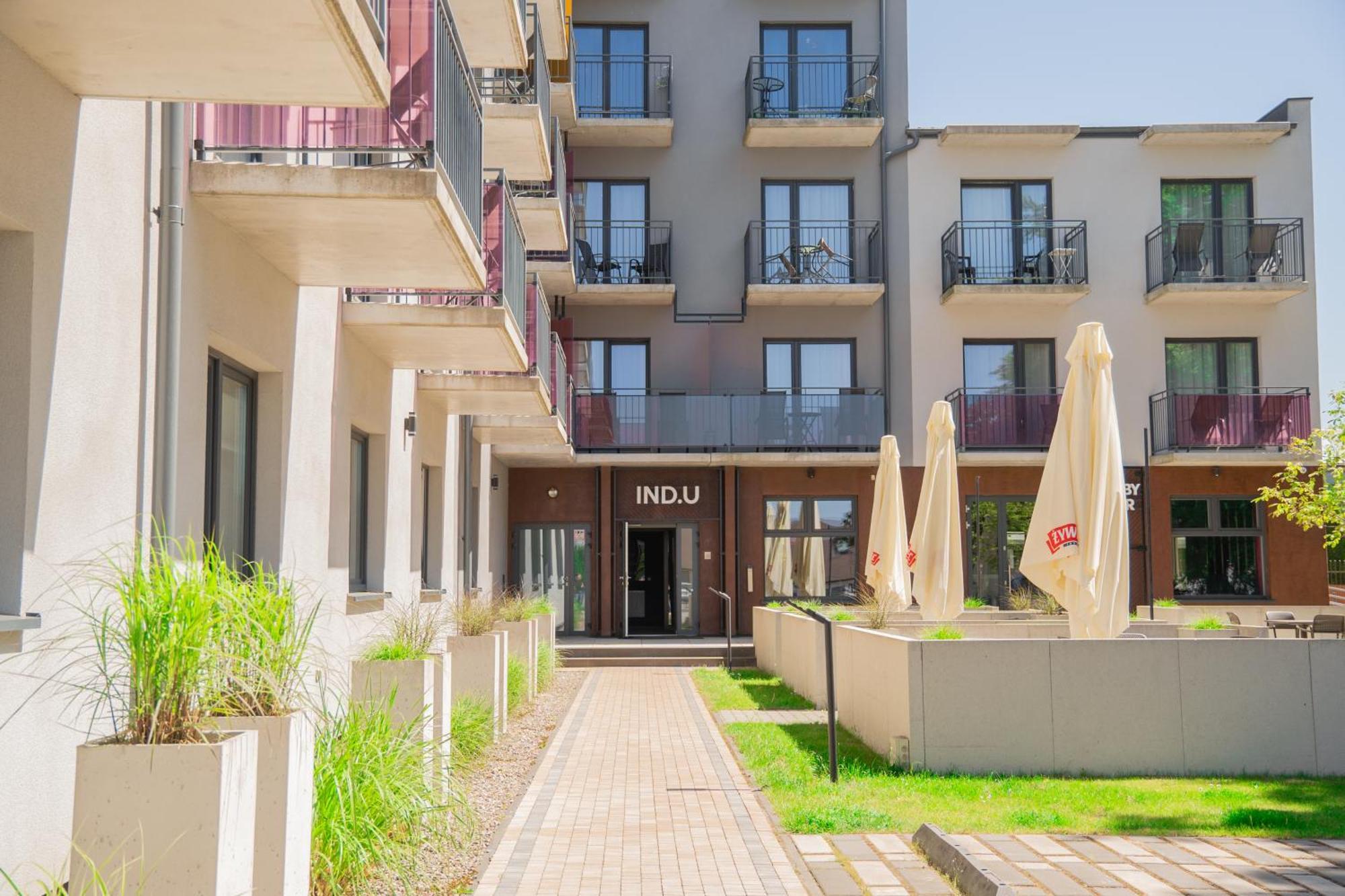 Apartament Loftowy Na Spokojnej 코워브제크 외부 사진